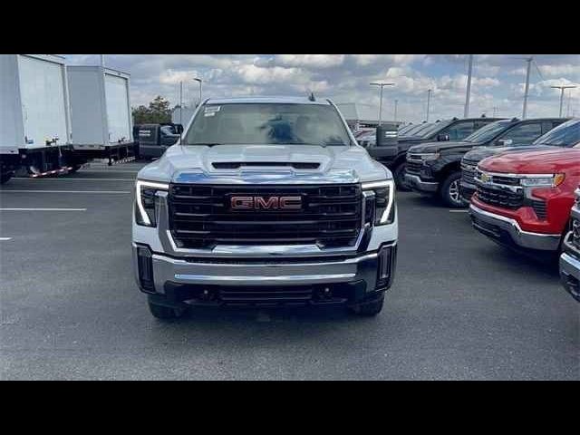 2024 GMC Sierra 2500HD Pro