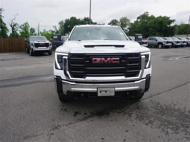 2024 GMC Sierra 2500HD Pro