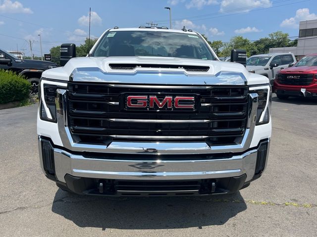 2024 GMC Sierra 2500HD Pro