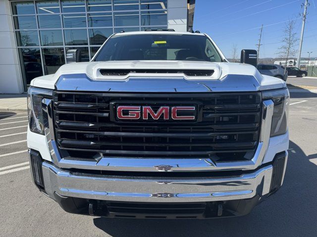 2024 GMC Sierra 2500HD Pro