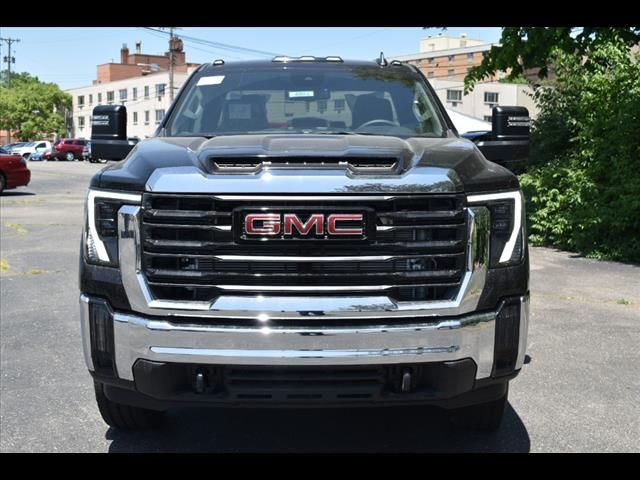 2024 GMC Sierra 2500HD Pro