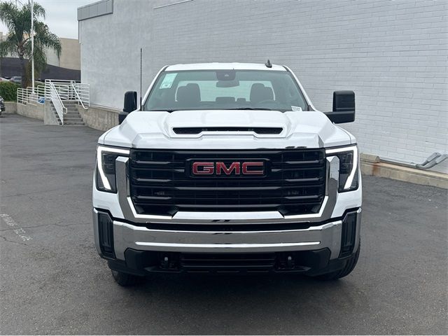 2024 GMC Sierra 2500HD Pro