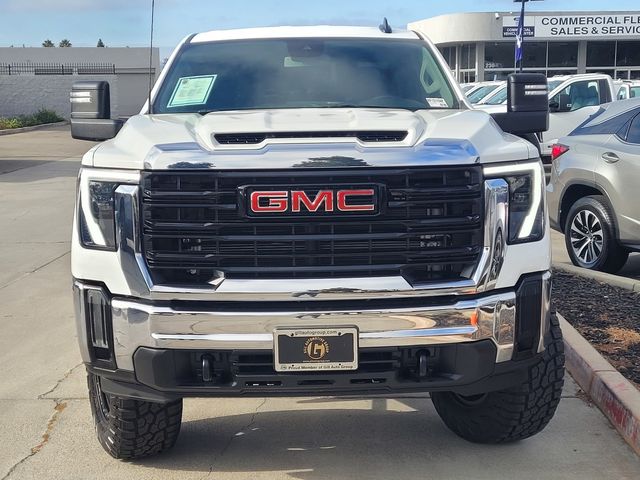 2024 GMC Sierra 2500HD Pro