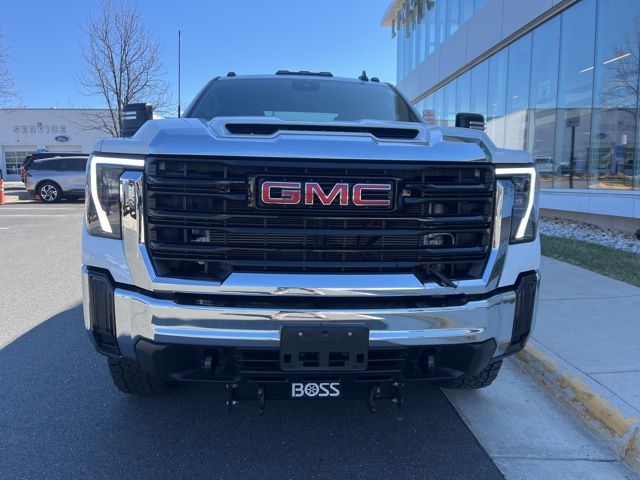 2024 GMC Sierra 2500HD Pro