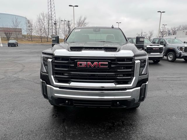 2024 GMC Sierra 2500HD Pro