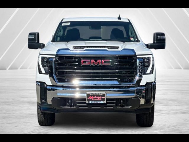 2024 GMC Sierra 2500HD Pro