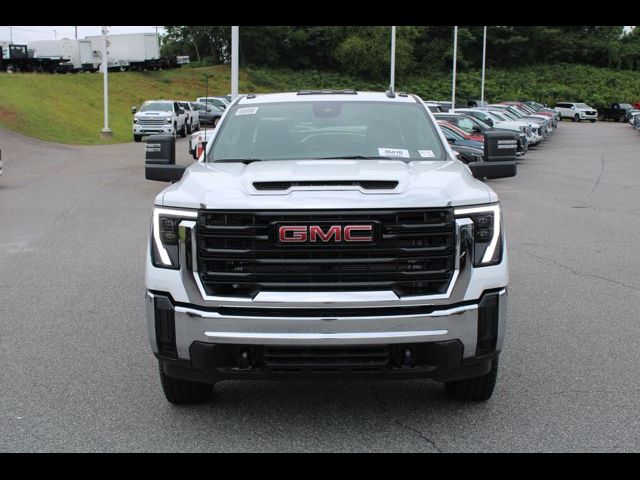 2024 GMC Sierra 2500HD Pro