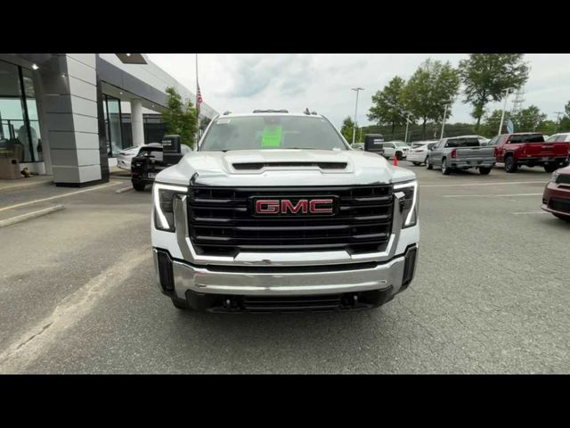 2024 GMC Sierra 2500HD Pro