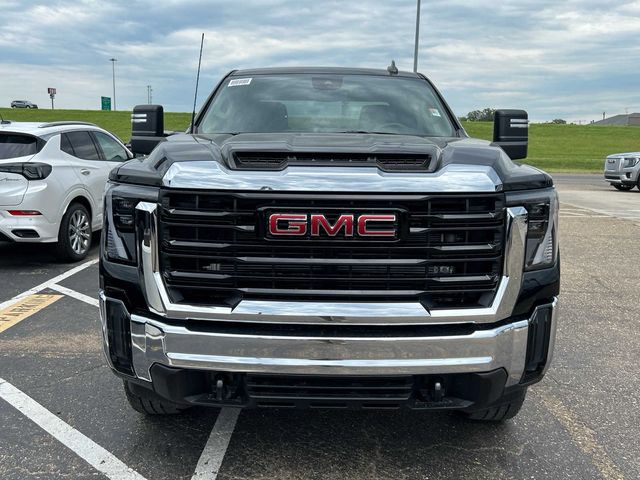 2024 GMC Sierra 2500HD Pro