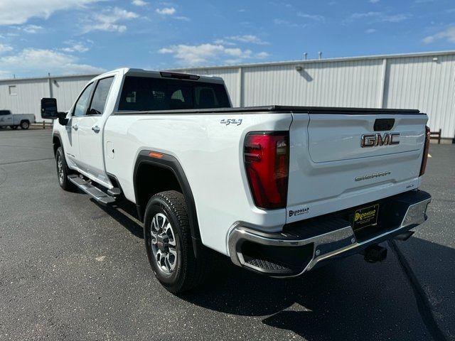 2024 GMC Sierra 2500HD SLT