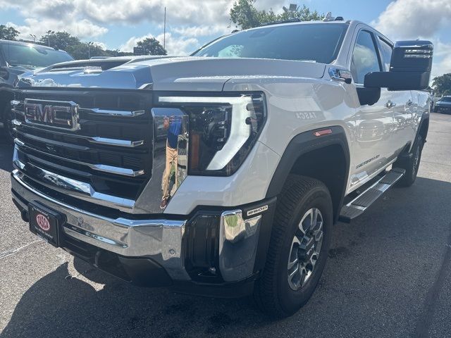 2024 GMC Sierra 2500HD SLT