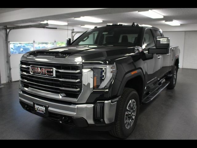 2024 GMC Sierra 2500HD SLT