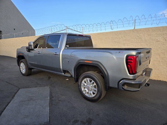 2024 GMC Sierra 2500HD SLT