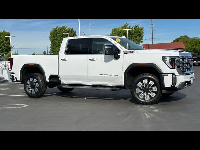 2024 GMC Sierra 2500HD Denali