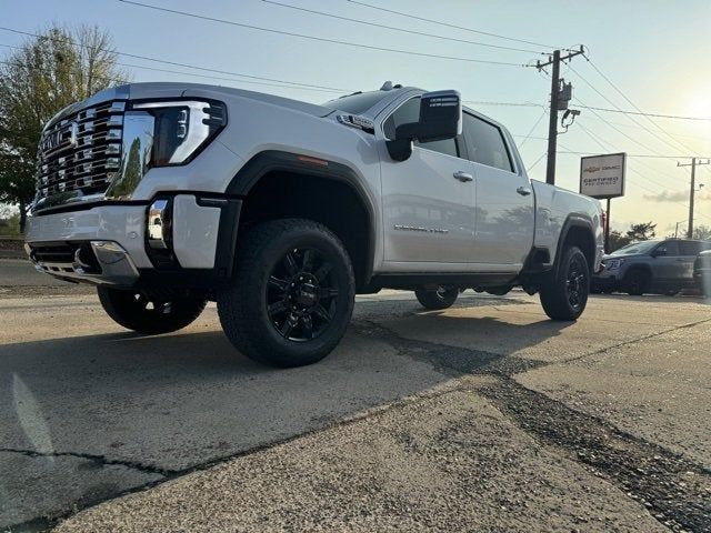 2024 GMC Sierra 2500HD Denali