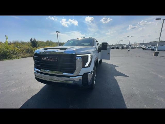 2024 GMC Sierra 2500HD Pro