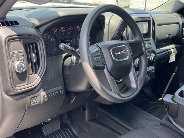 2024 GMC Sierra 2500HD Pro