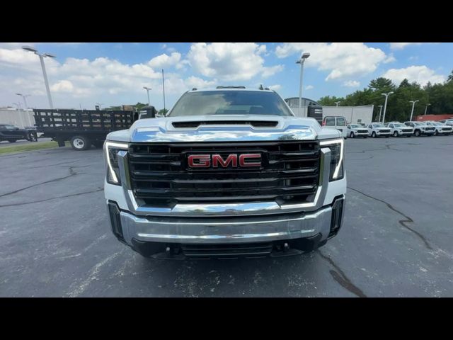 2024 GMC Sierra 2500HD Pro