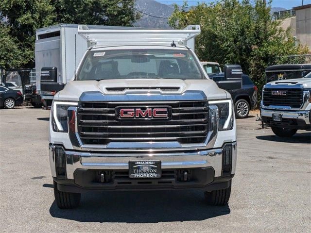 2024 GMC Sierra 2500HD Pro