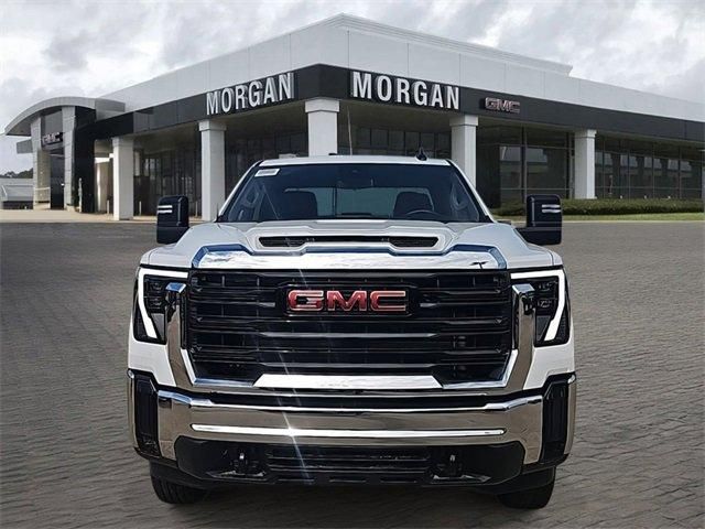 2024 GMC Sierra 2500HD Pro