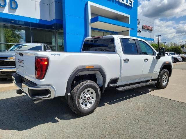 2024 GMC Sierra 2500HD Pro