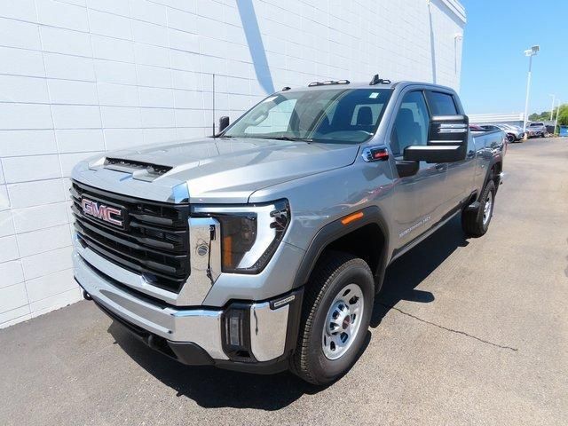 2024 GMC Sierra 2500HD Pro