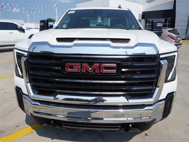 2024 GMC Sierra 2500HD Pro