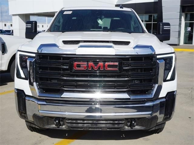 2024 GMC Sierra 2500HD Pro