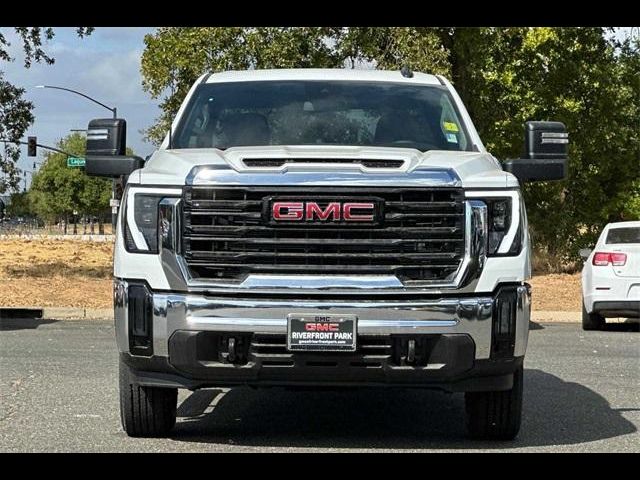 2024 GMC Sierra 2500HD Pro