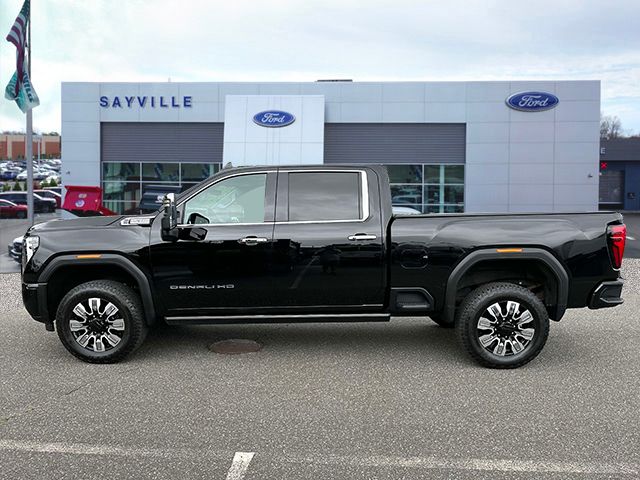 2024 GMC Sierra 3500HD Denali