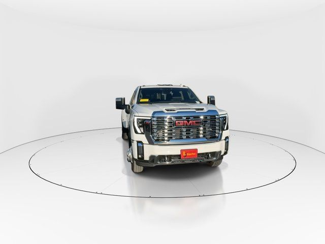 2024 GMC Sierra 3500HD Denali