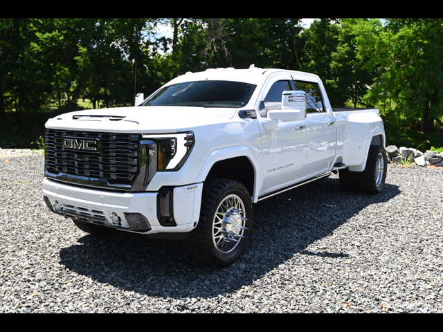 2024 GMC Sierra 3500HD Denali Ultimate