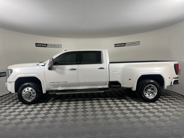 2024 GMC Sierra 3500HD Denali