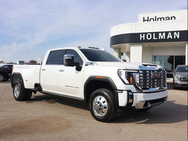 2024 GMC Sierra 3500HD Denali