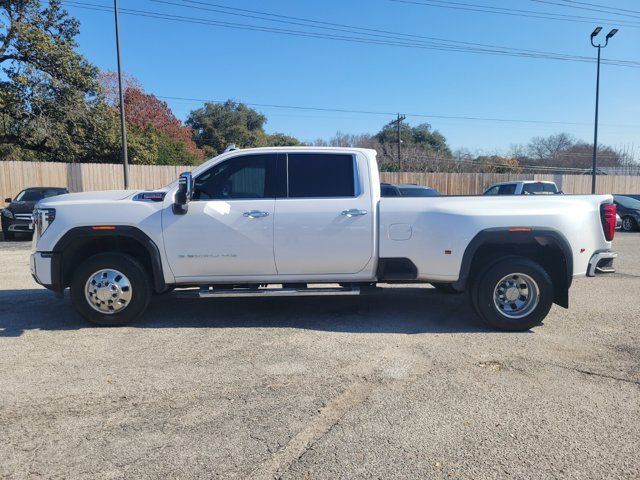 2024 GMC Sierra 3500HD Denali