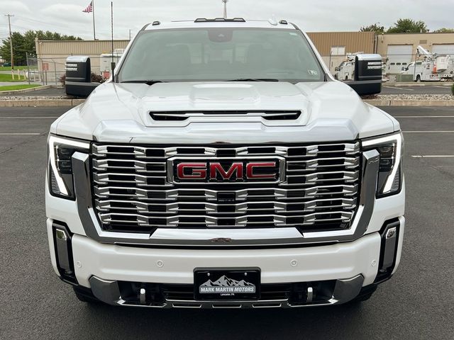 2024 GMC Sierra 3500HD Denali