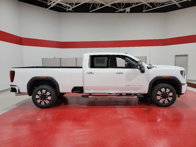 2024 GMC Sierra 3500HD Denali