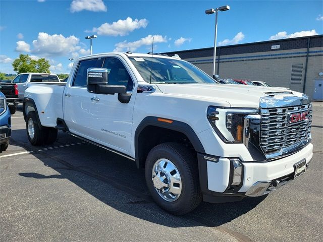 2024 GMC Sierra 3500HD Denali