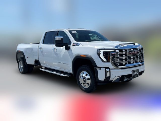 2024 GMC Sierra 3500HD Denali