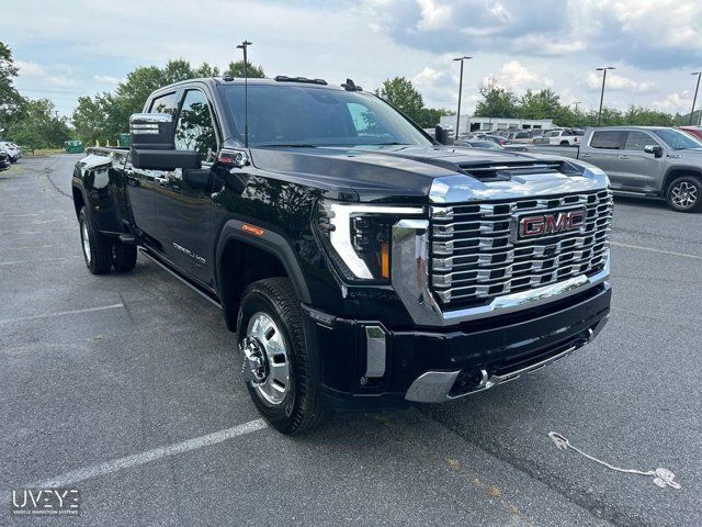 2024 GMC Sierra 3500HD Denali