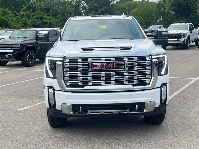 2024 GMC Sierra 3500HD Denali