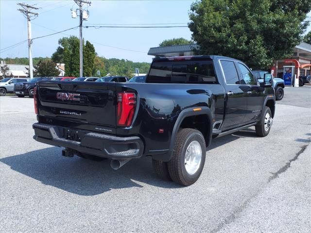 2024 GMC Sierra 3500HD Denali