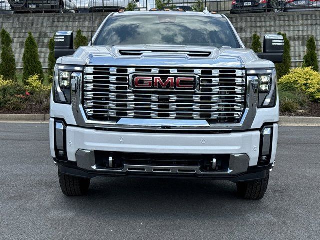 2024 GMC Sierra 3500HD Denali