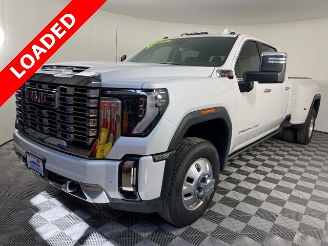 2024 GMC Sierra 3500HD Denali