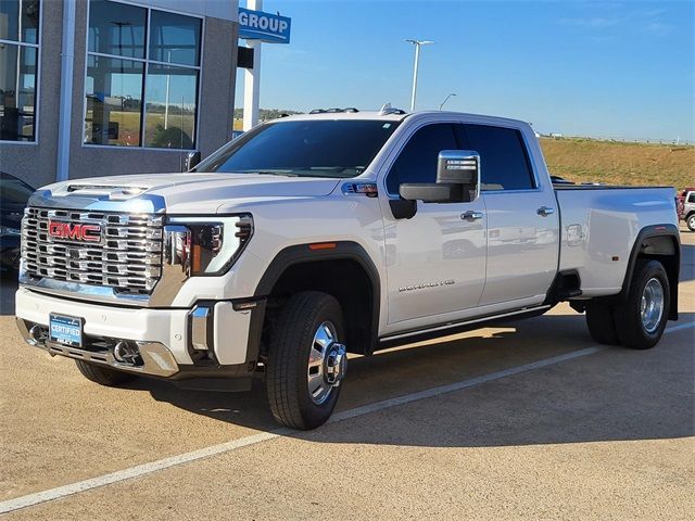 2024 GMC Sierra 3500HD Denali