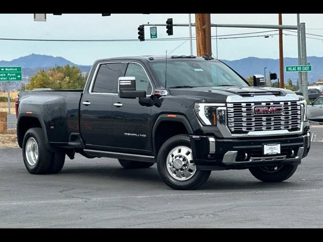 2024 GMC Sierra 3500HD Denali