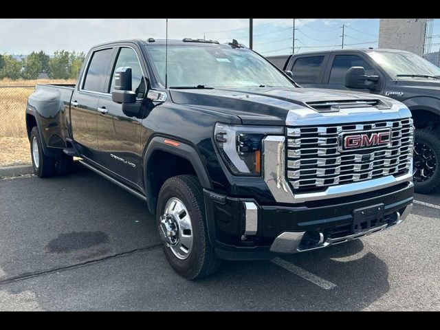 2024 GMC Sierra 3500HD Denali