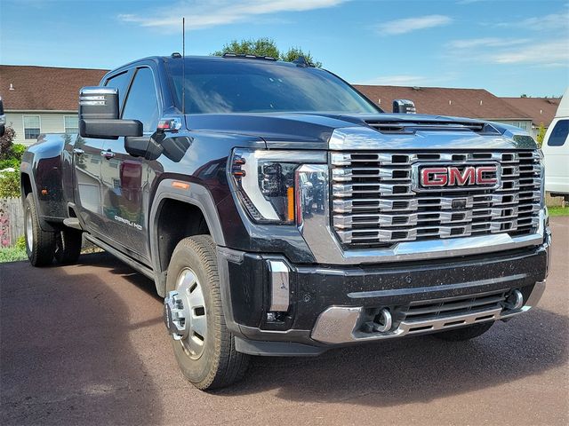 2024 GMC Sierra 3500HD Denali