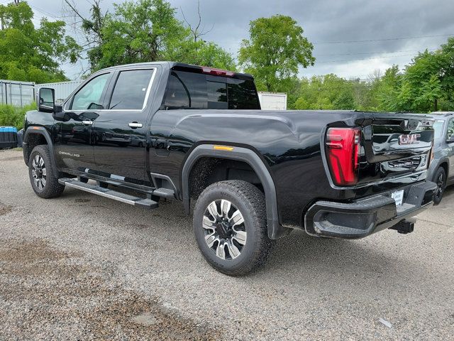 2024 GMC Sierra 3500HD Denali