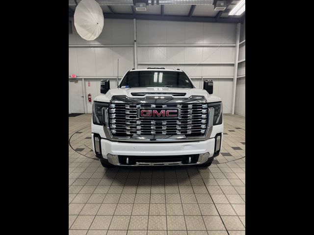 2024 GMC Sierra 3500HD Denali